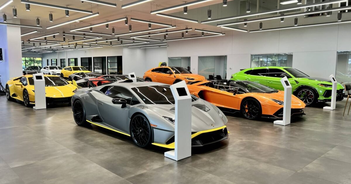 Renovasi Showroom Mobil