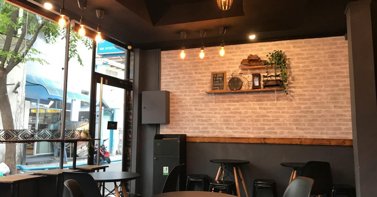 tampak depan restaurant