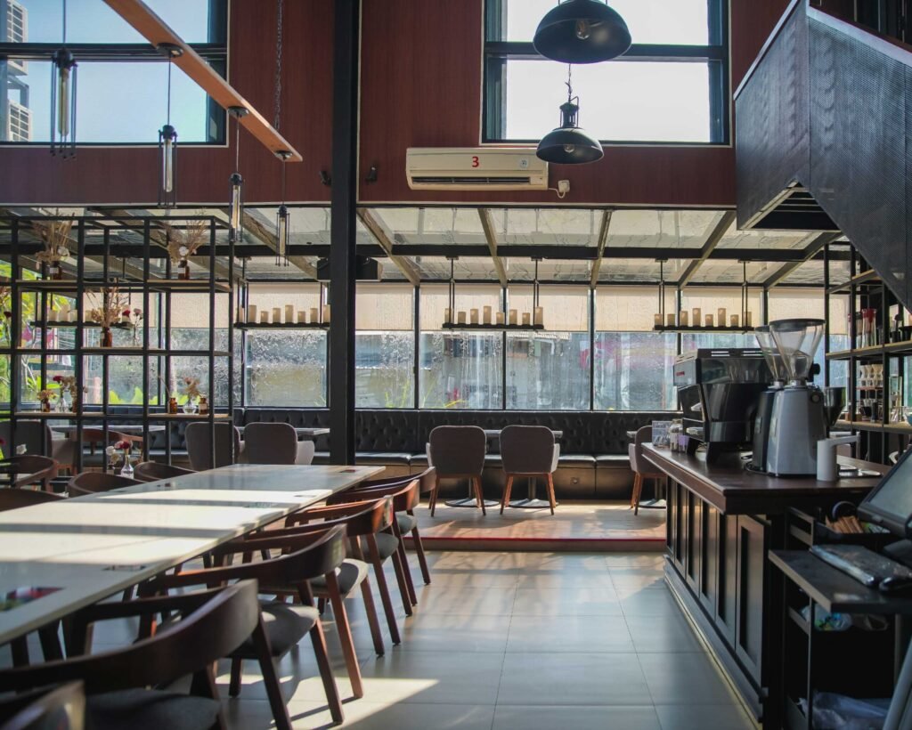 kontraktor cafe dan restoran